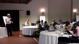 Dan Berne introducing the course